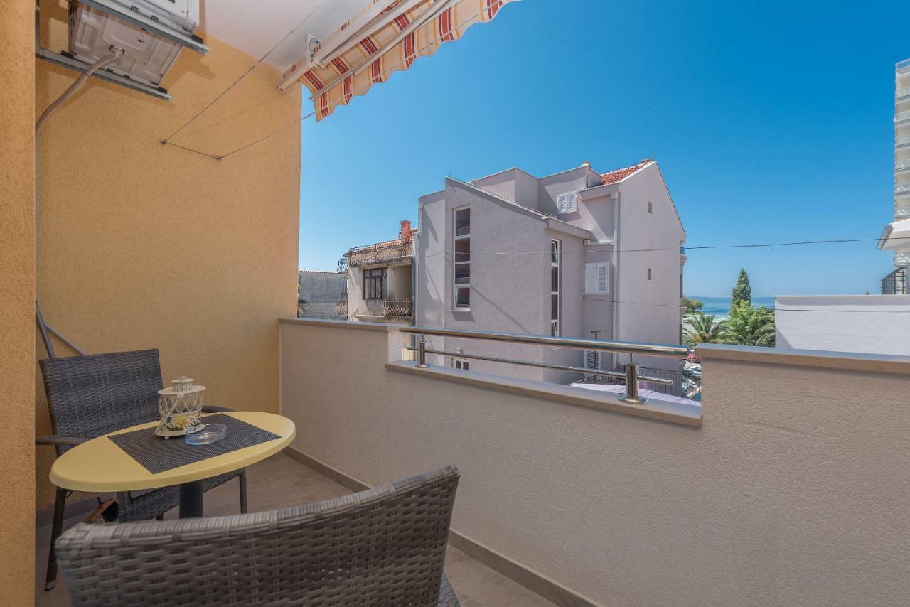 Apartmani Mona Makarska Exterior foto